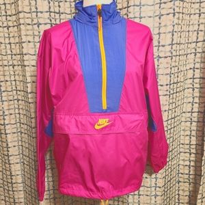 Cool Nike windbreaker convertible into fannypack small pink/purple